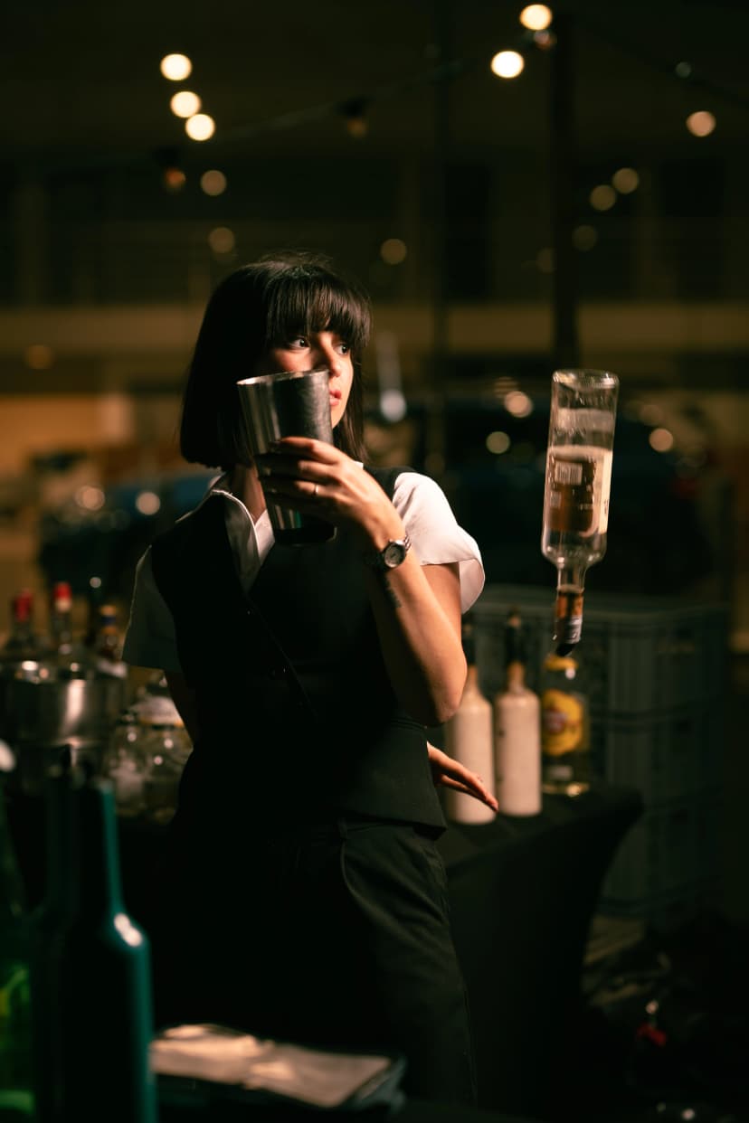 Laurie Romanes - Beluvia Bar